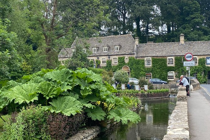 Private Cotswold Villages Day Tour see the beauty of the Villages - Bibury: Arlington Row Is a Great Finish for Photos