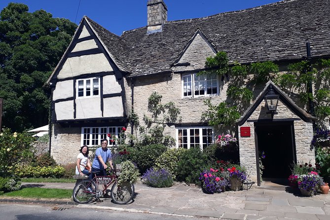 Private Cotswolds tour from Bath - Bibury and Arlington Row: Cottages, Clear Water, and Photo-Ready Angles