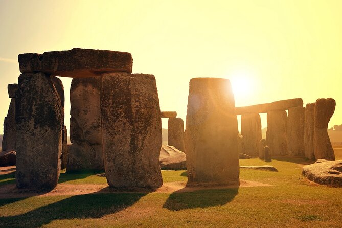 Private Day Tour from Bath to Stonehenge and Salisbury with Pickup - Stonehenge With A Private Guide, And Tickets Handled On Arrival