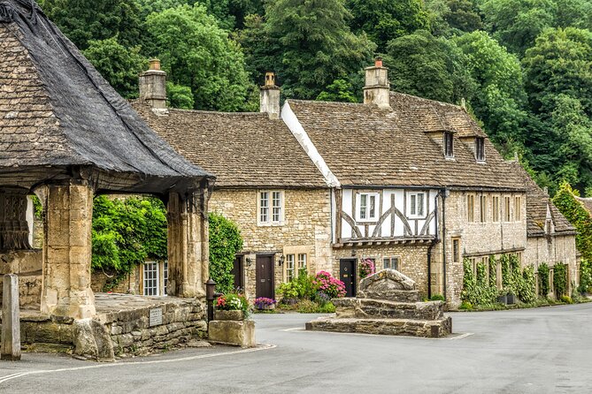 Private Day Tour from Bath to the Captivating Cotswolds - Bath hotel pickup at 8:00 am, and how the day runs