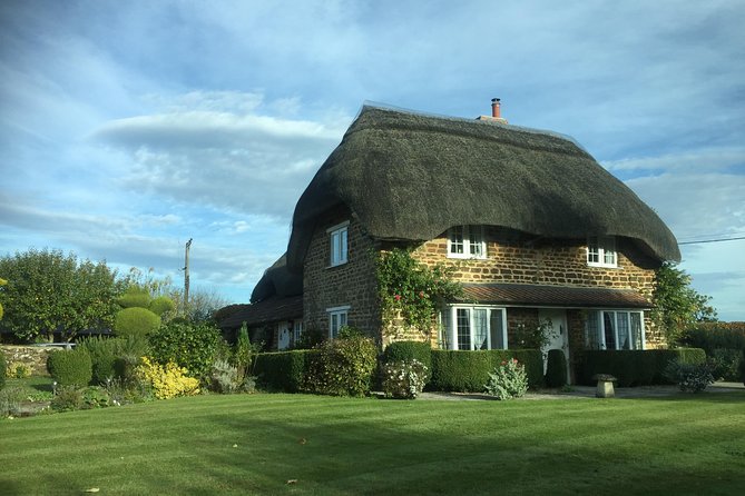 Private Day Tour to Bath, Avebury & The Cotswolds - Walking needs and what to bring