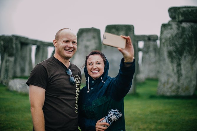 Private Day Tour to Stonehenge, Bath and The Cotswolds - Key takeaways before you go