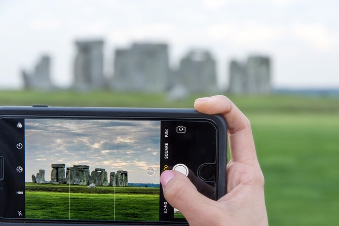 Private Day Tour to Stonehenge, Bath and The Cotswolds - Lacock Abbey and the Cotswolds film-set vibe