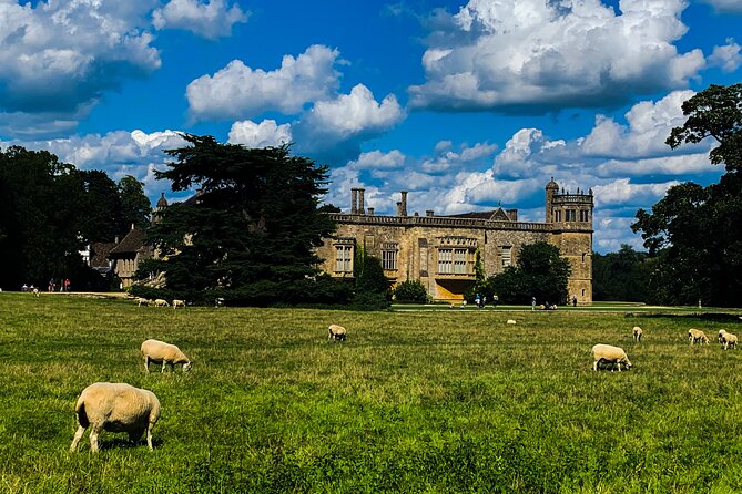 Private Day Tour to Stonehenge, Bath and The Cotswolds - Guide experience matters more than you think