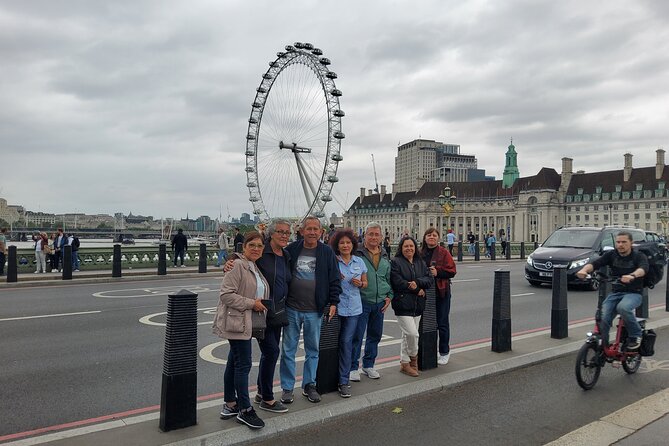 Private Day Tours in London - St James’s Palace, Buckingham Palace, and Churchill War Rooms: Royals and Reality