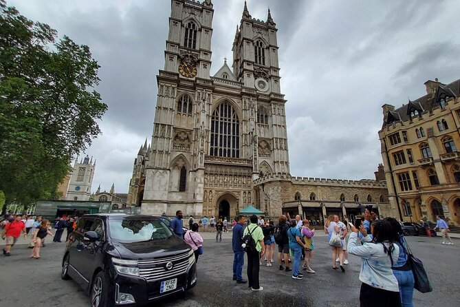 Private Day Tours in London - Leicester Square, Changing of the Guard, and Serpentine Galleries