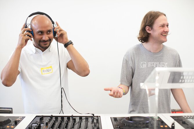 Private DJ Class - Meeting at Bayham St: London Studio, Simple Start