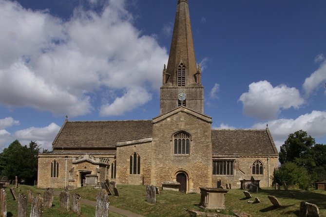 Private Downton Abbey Tour, including Bampton, Cogges Farm, and Highclere - Who this tour is best for