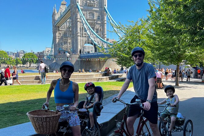 Private Family Bike Tour of London, fun for all ages! - Glide Into the Landmarks: Archbishop’s Park to Lambeth Palace