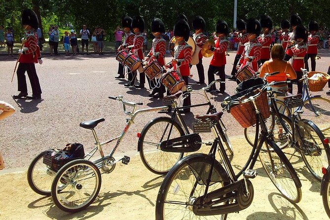 Private Family Bike Tour of London, fun for all ages! - Thames Highlights: Cleopatra’s Needle, London Eye Photos, and Big Ben From the Bridge