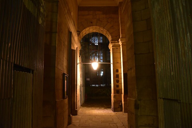 Private Ghosts and Gore Walking Tour of London - Key Highlights You Will Actually Feel