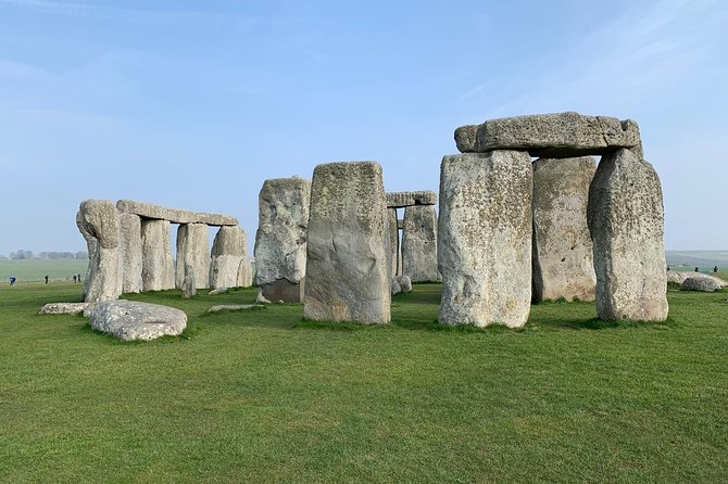 Private Guided Tour of Ancient and Magical Stonehenge - The 7h30 itinerary rhythm: Woodhenge, Stonehenge, and Lower Woodford