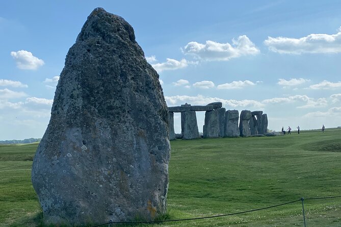 Private Guided Tour of Ancient and Magical Stonehenge - Price and value: what $805.02 per group really means
