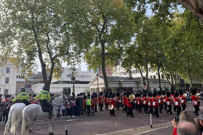 Private Guided Tour of London Landmarks - English or Italian - Westminster core: Palace of Westminster and Westminster Abbey in quick hits