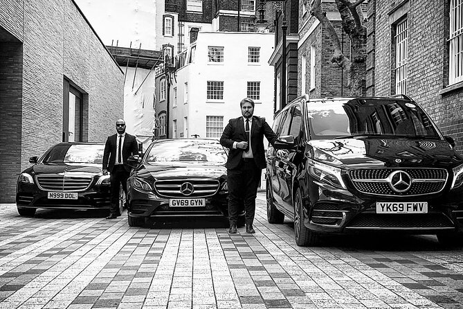 Private Heathrow Airport transfer to or from your London Hotel - Meeting the chauffeur at Heathrow, not hunting through terminals