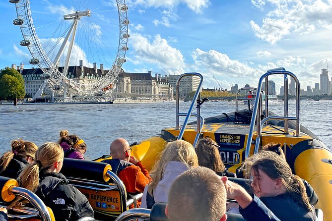PRIVATE HIRE SPEEDBOAT 'THAMES BARRIER EXPERIENCE - 70 minutes from Embankment - The On-Water Itinerary Rhythm: Guided Commentary, Then Music, Then Speed