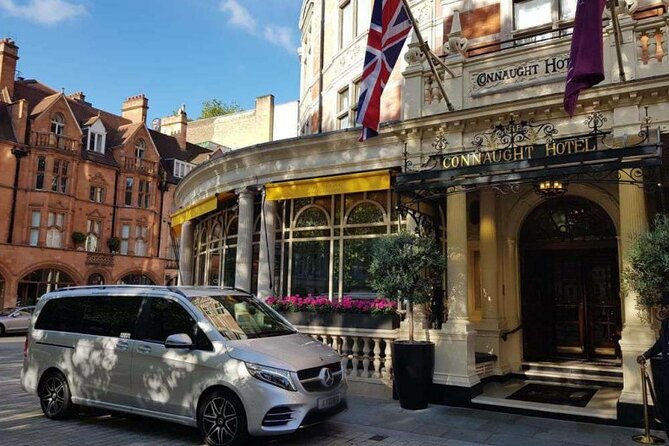 Private limo transfers Gatwick Airport to/from any London hotel - Gatwick to London hotels, handled door-to-door from Horley