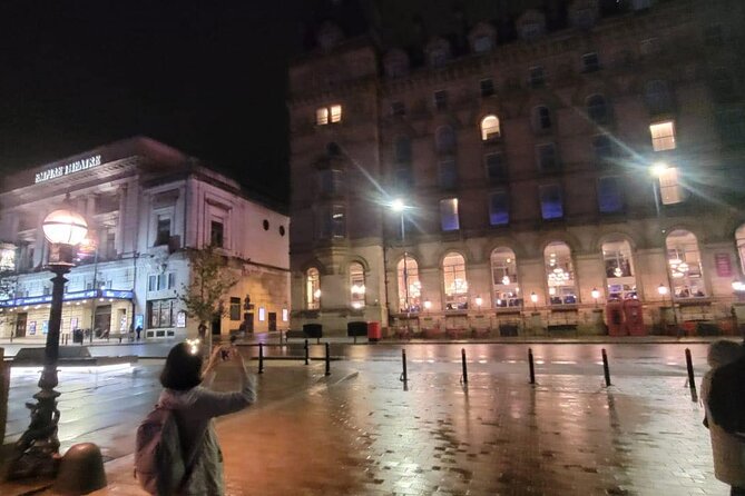Private Liverpool Dark Side Walking Tour - A 90-minute route that gives Liverpool its darker logic