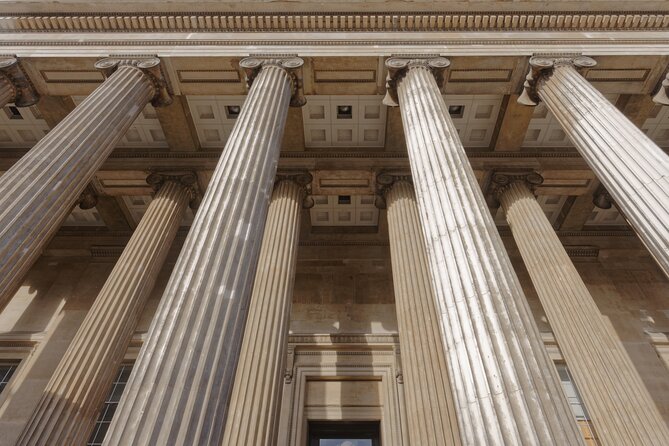 Private London British Museum Tour for Kids and Families - Guides make or break it, and the good ones work the room