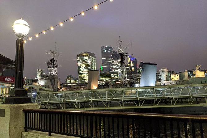 Private London Evening Tour by Car - Buckingham Palace and the London Eye: royal lights, fast stops, good photos