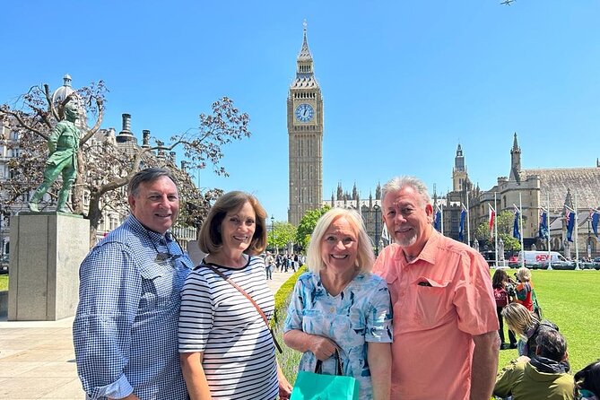 Private London Highlights Tour in a Black Cab: 2, 4, or 6 Hours - Buckingham Palace, Westminster Abbey, and the royal sights outside