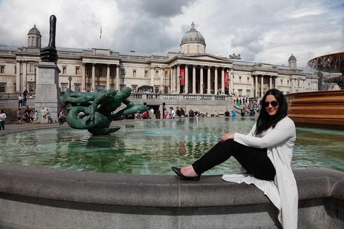 Private London Photo Shoot Tour with a Professional Photographer - St. James’s Park for Softer Light and Royal Park Vibes