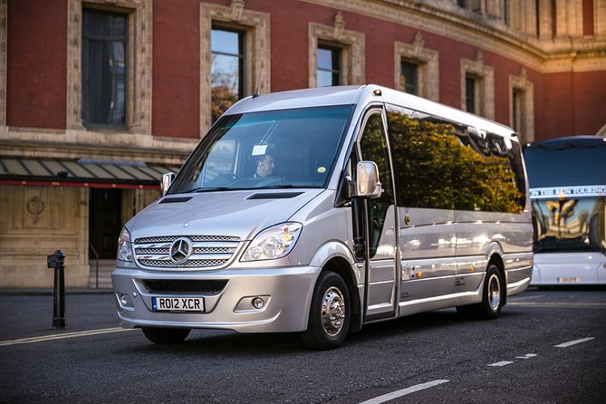 Private Minibus Transfer: Luton Airport to Central London - Key things to know before you land