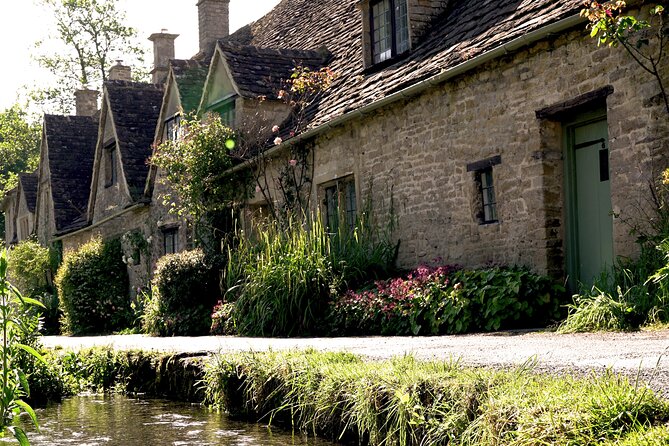 Private One Day Luxury Tour of The Cotswolds - Yanworth: A Short Stop With a Serious Church Story