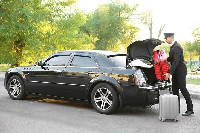 Private Oneway Airport Transfer London Heathrow Airport To London - Communication That Actually Works After a Long Flight