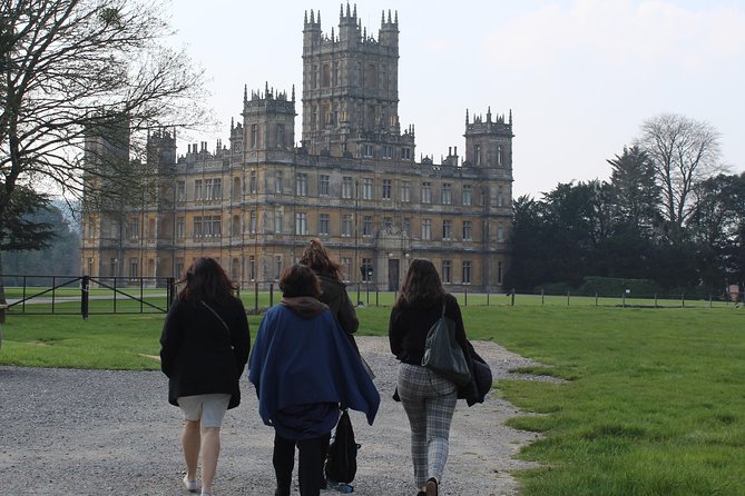 Private Round Trip Transfer : Heathrow or London to Highclere Castle - Price and value: is $789.52 per group worth it?