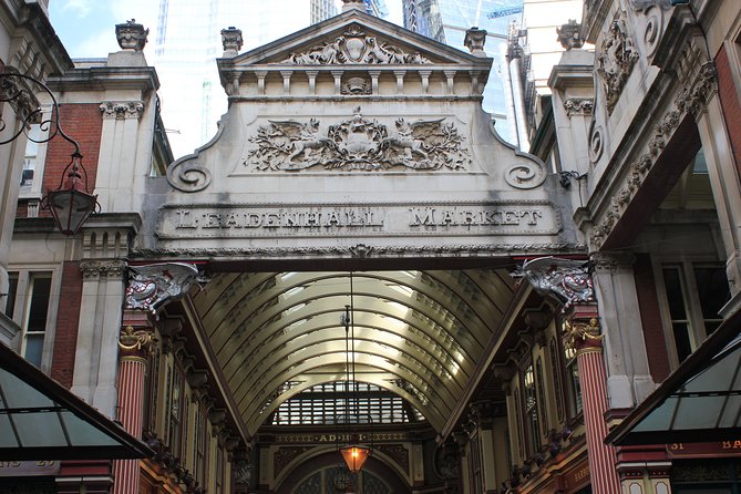 Private Sightseeing Walking Tour of The City Of London - London Bridge and the Thames View: Roman Origins to River-Skyline Drama