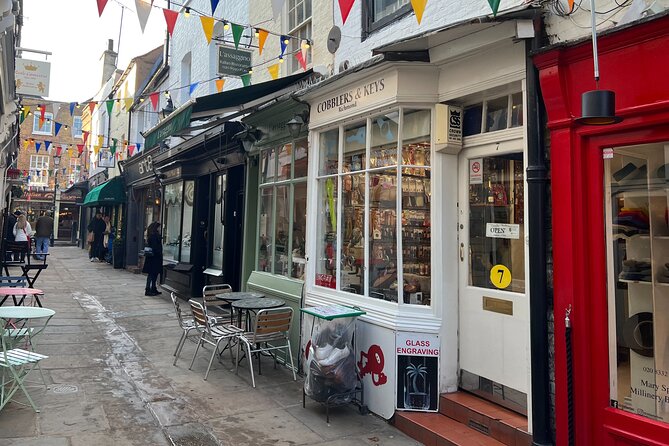 Private Ted Lasso Filming Locations Tour - Richmond: the show’s cozy corner of London