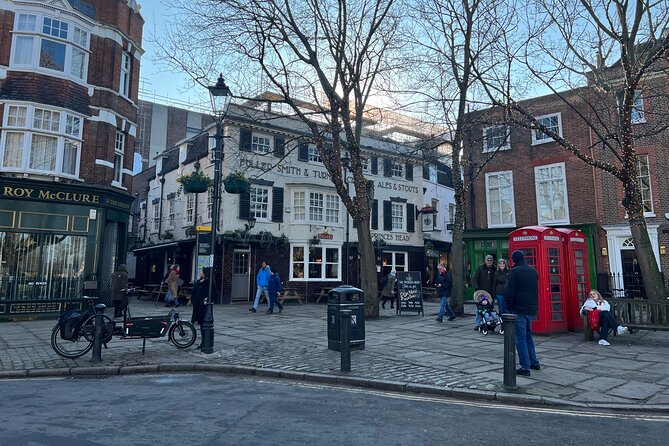 Private Ted Lasso Filming Locations Tour - Stop 2, Richmond Riverside: short walk, high photo payoff