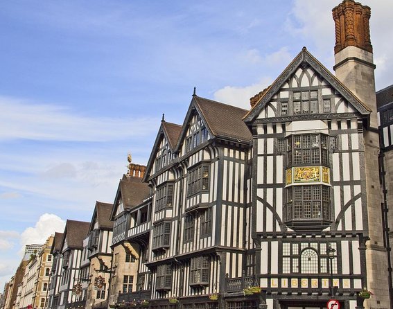 Private Tour: Downton Abbey London Locations by Taxi - Key highlights worth planning around
