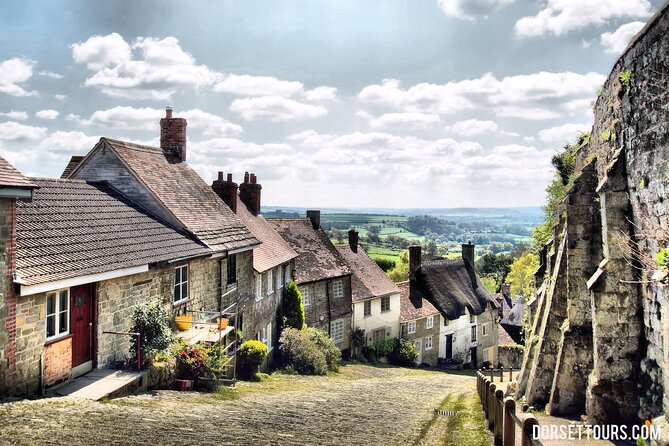 PRIVATE TOUR of DORSET | UP TO 8 Passengers - What You’ll Pay For On Top of the Tour Price