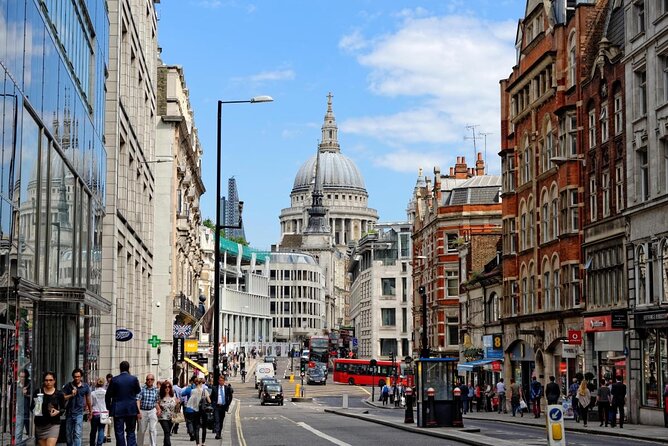 Private Tour of London's Historic Pubs - Why the City of London pubs work so well for this kind of tour