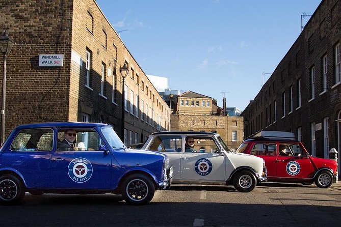 Private Tour of London's Landmarks in a Classic Car - Stop by stop: coronations, government, and the royal palace