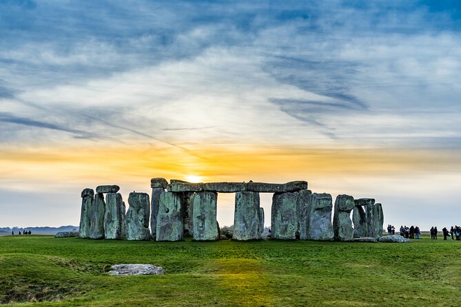 Private Tour of Stonehenge and Salisbury Cathedral - Logistics that actually help: pickup, comfort, and expectations