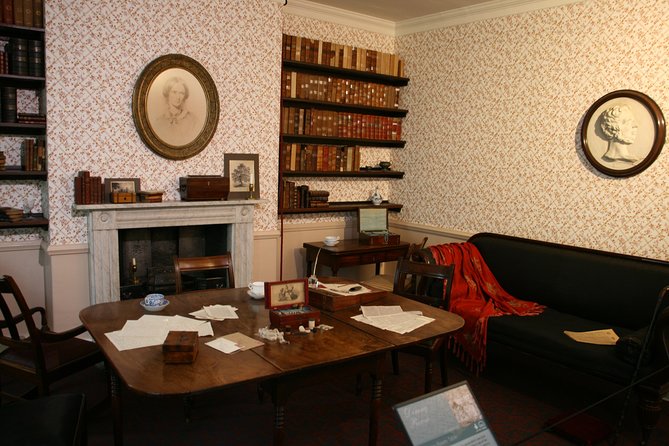 Private Tour: The Brontes: Full Day All-Inclusive Tour with an Expert Guide - Clapham in the Yorkshire Dales: a calm, atmospheric reset