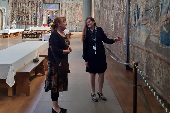 Private tour with an accredited expert guide Hampton Court Palace - Tour style and pacing: why this works for both adults and kids