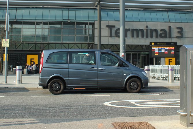 Private Transfer Arrival or Departure Heathrow Airport/ London - The Drive Into London: Luggage, Navigation, and Real Comfort