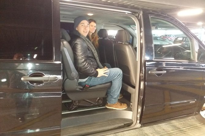 Private Transfer from London to Southampton cruise port - How the Day Starts in London, With a Real Chauffeur Meet