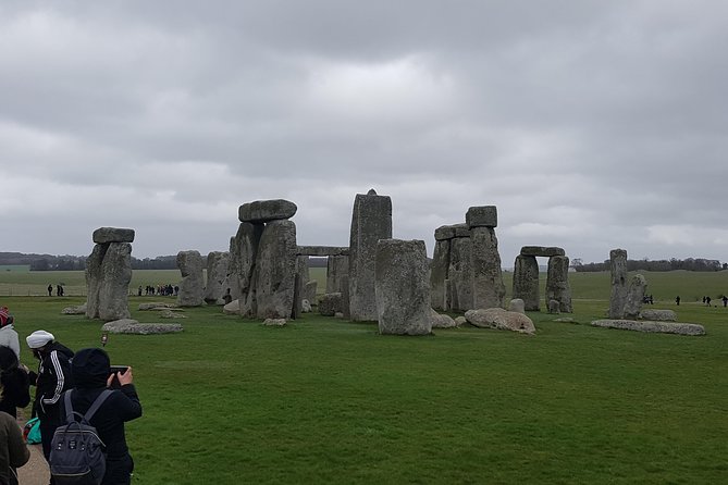 Private transfer to Southampton with a stop at Stonehenge - Who this transfer is best for
