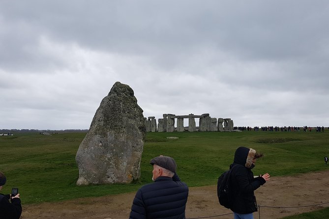 Private transfer to Southampton with a stop at Stonehenge - The drive itself: comfort, local scenery, and a buffer for real traffic