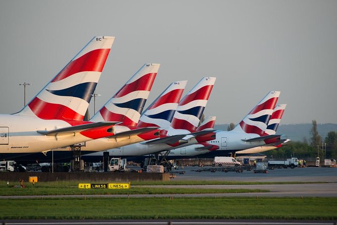 Private Transfers between Heathrow Airport & Southampton Port - Meet-and-greet at Heathrow: find the driver, then move on