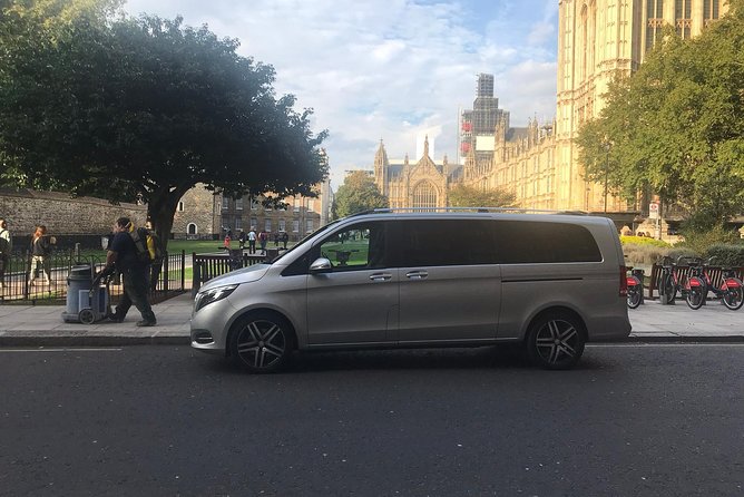Private Transfers From Heathrow Airport to Central London - Getting Picked Up in Heathrow Arrivals Without the Guesswork