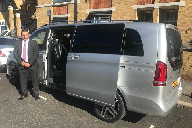 Private Transfers London Heathrow to Southampton Cruise Terminal via Stonehenge - Heathrow to Southampton, private and cruise-friendly