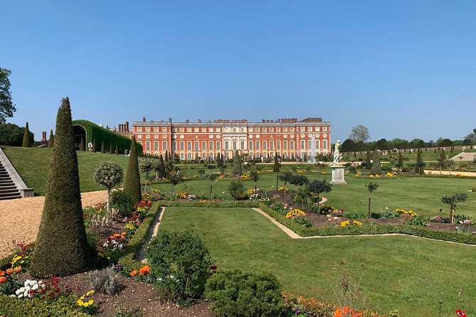 Private Vehicle To Hampton Court Palace From London With Admission Tickets - Private Car to Hampton Court: Why This Setup Feels Easier