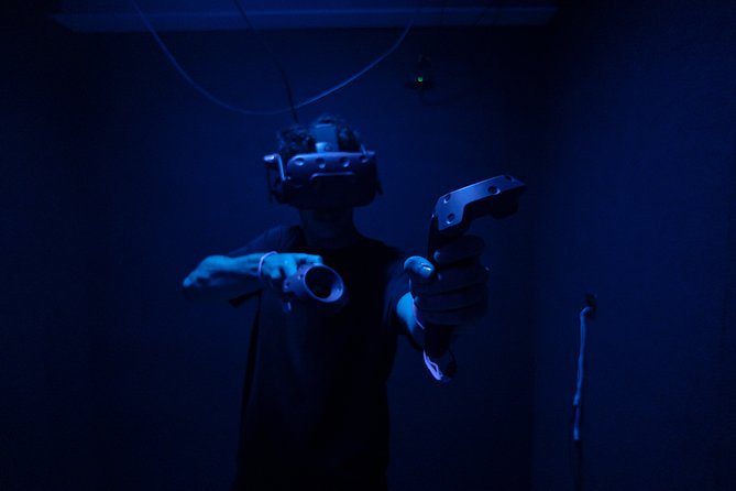 Private VR Arcade experience in London - Apollo 11 and underwater worlds: space and oceans for the curious
