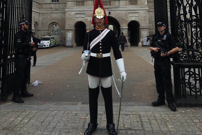 Private Walking Tour of Royal London with Changing of the Guard - Horse Guards Parade and the lifeguard ceremony viewing plan